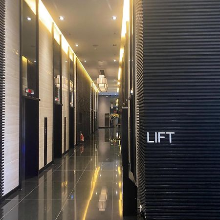 Air Residences 4439 Makati City Bagian luar foto