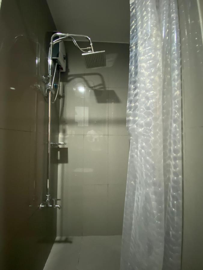Air Residences 4439 Makati City Bagian luar foto