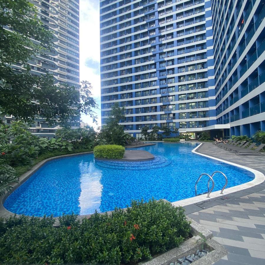 Air Residences 4439 Makati City Bagian luar foto