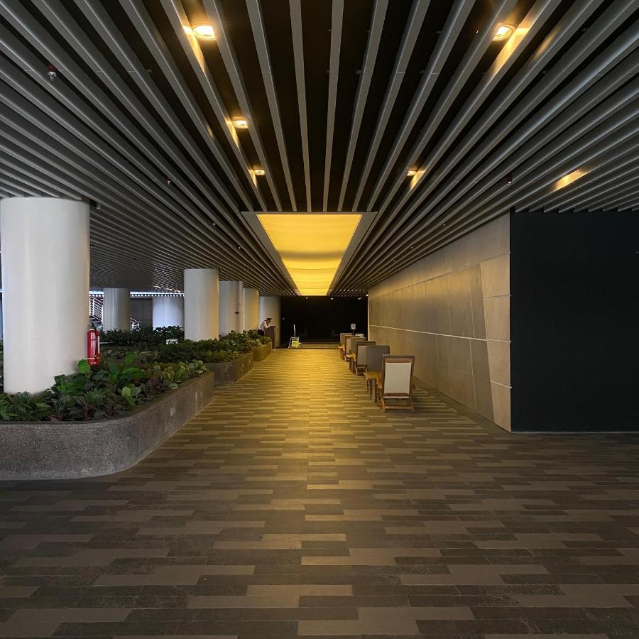 Air Residences 4439 Makati City Bagian luar foto